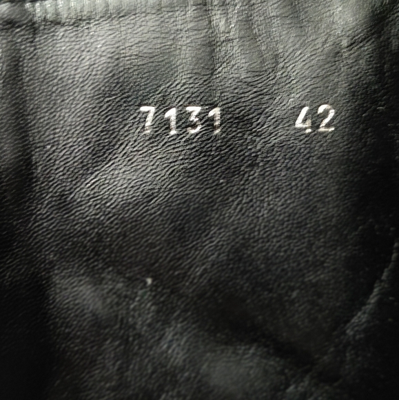 Yves Saint Laurent rive gauche boots! - Picture 8 of 10